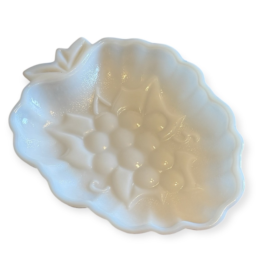 Milk Glass Candy Trinket Dish Grape Design Opaque Kitschy Milky White Vintage